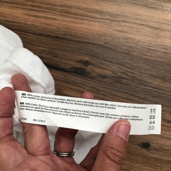 Wildfox Bikinis & Bellinis graphic tee Large - Picture 9 of 12